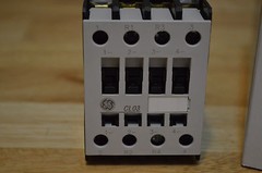 GE CL03DB00MD 25A 15HP@480V 24VDC COIL NOS NIB