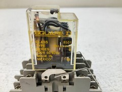 Square D 8501 RS14P14V20 120 V Coil Relay Ser. B w/ Base 8501 NR45 (TSC)
