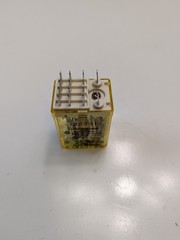 IDEC RH2B-U AC220V-240V Power Relay 50/60HZ
