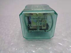 JOHNSON CONTROLS RLM-101-0 RELAY UNMP