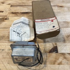 Honeywell ST70A1002-2 Electronic Time Delay Relay ST70A10022 – NEW
