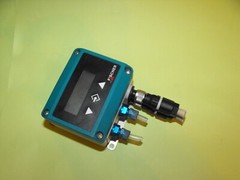 Fischer DE45560041PKWCMW.0-25MBAR/4-20MA/24V DC/AC.USED