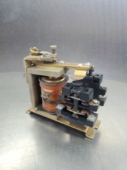 General Eletric IC2820A100-BB 10Amp 600Volts Non-Enclosed Relay. 4E-28