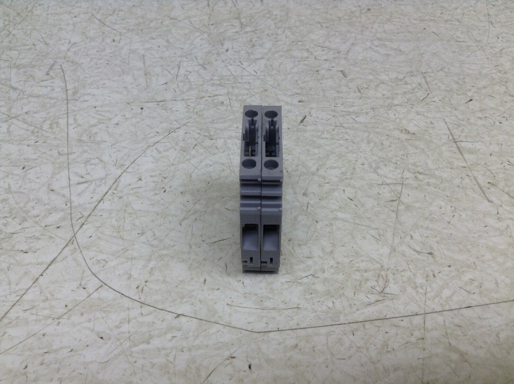 Entrelec M./6S… Gray Grey Wire Terminal M6S M/6S Lot of 2 (TSC)