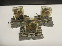 LOT OF 3 MAGNECRAFT RELAY W78CSX-3 24Vdc 14 PINS w/ 8501 NR45
