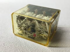 New! (Lot of 5) Idec RH4B-UL Relay (#60130)