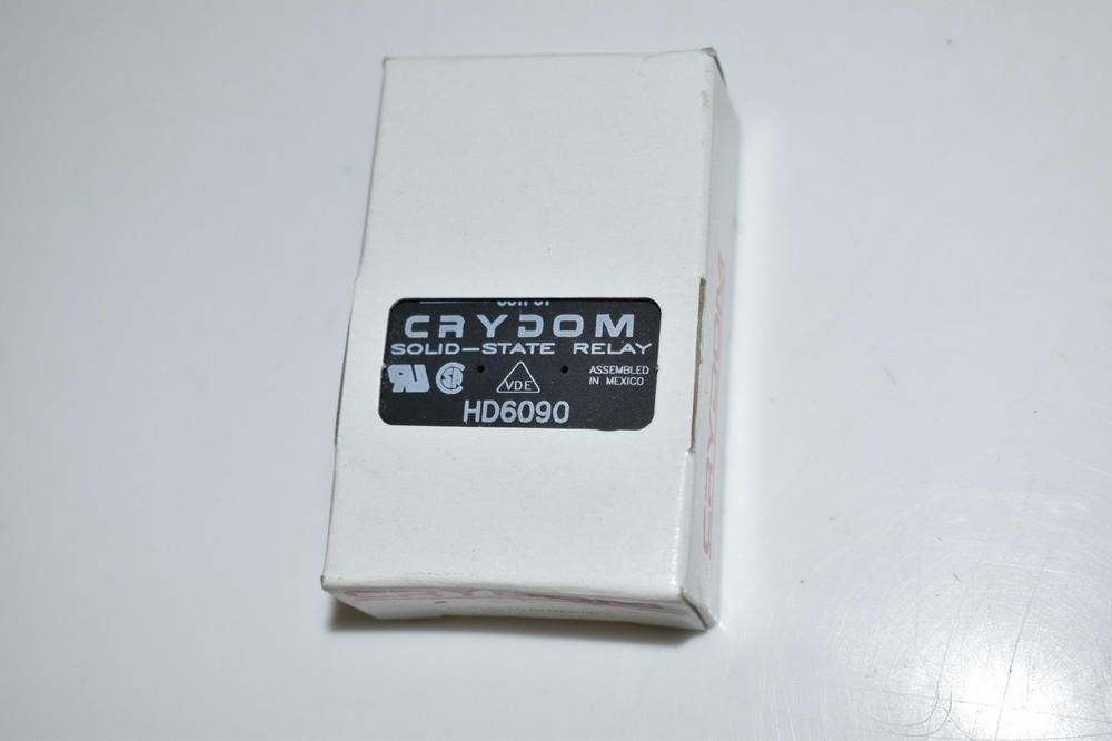CRYDOM SOLID-STATE RELAY MODEL HD6090 NEW IN BOX (UCQ28)
