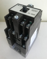 Eaton D26MR71A Type M Relay, 8 Pole (7 NO-1 NC), 120 VAC Coil, D26 Series NOS