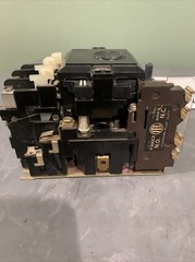 ITE SIEMENS Size 0-1 600V Contactor W 120V Coil And Overload Relays NOS
