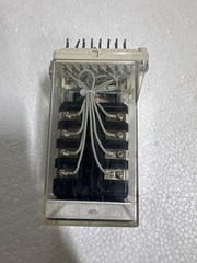 ABB RXMH 2 RK223 069-AS AUXILIARY RELAY 220V