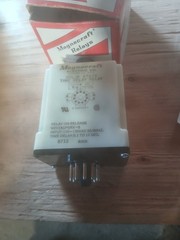 MAGNACRAFT ADJUSTABLE RELAY PART # W211ACPSRX-5 NSN: 5945-01-036-1132 DPDT