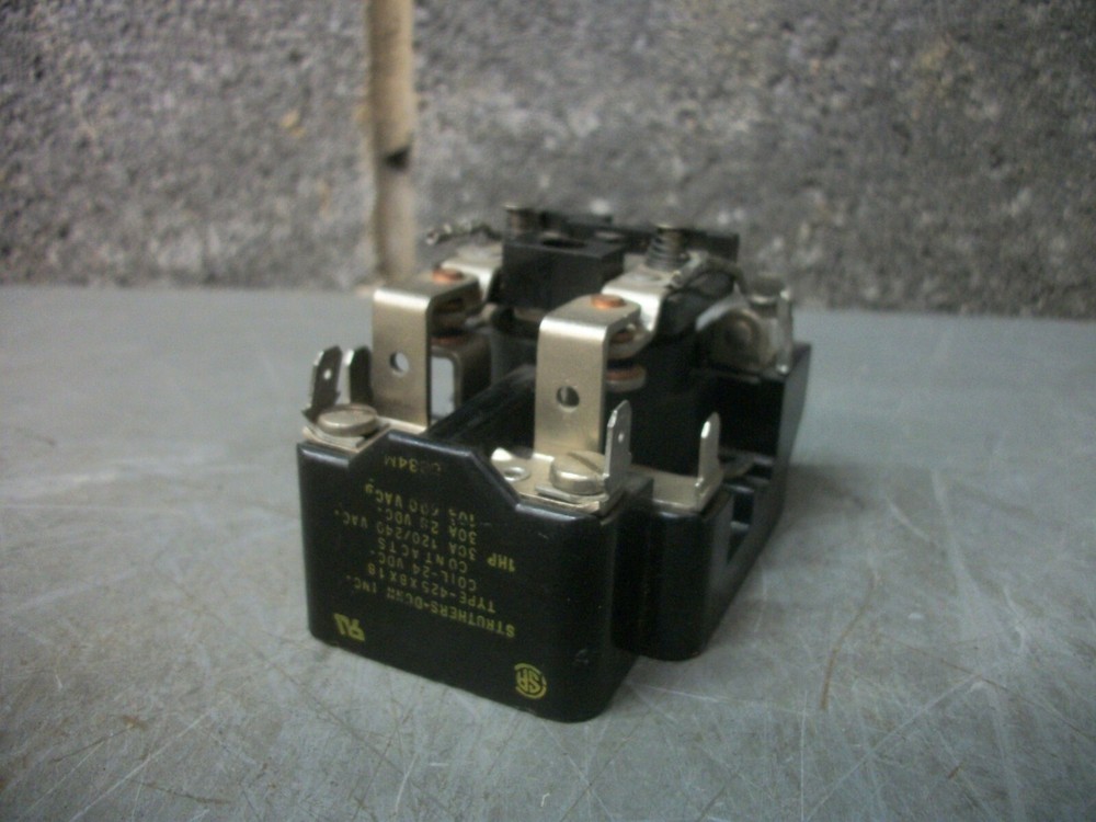 STRUTHERS-DUNN CONTROL RELAY 425XBX18 24VCOIL NOB