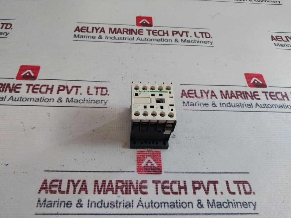 Schneider Electric/Telemecanique CA2KN 22M7 Control Relay 220/230V 50/60Hz