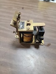 GE GENERAL ELECTRIC D300 B9 RELAY 600V 10 Amp