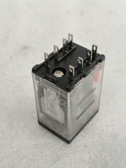 SCHNEIDER ELECTRIC RXM2AB2P7 POWER RELAY VOLTAGE 220VAC 12AMP PACK OF 9 PCS