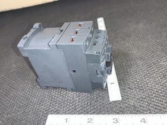 contactor relay Schneider Electric LC1D09 LAD4TBDL 3P 1NO 1NC 24VDC 25Amp DiN