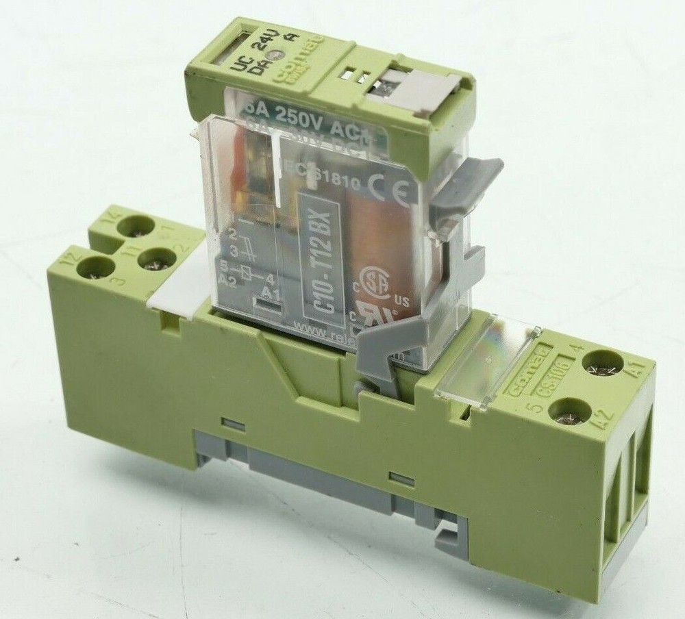 COMAT Swiss CS-106 Relaissockel + Monostabiles Relais C10-T12BX