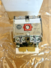 New Allen Bradley 700-P400A1 Control Relay 4 Pole 120V Coil