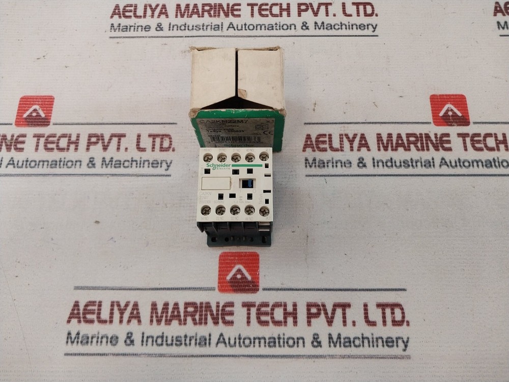Schneider Electric/Telemecanique CA2KN22M7 Control Relay 220/230V 50/60Hz