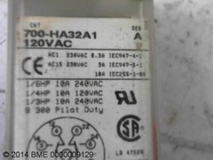 Various Manufacturers Electrical Supply 4 11 Pin Terminal Blocks With 7 Relays