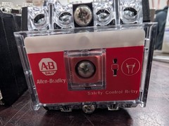 🤪 2) ALLEN BRADLEY AC RELAY 115-120 VAC COIL 10 AMP 700S-P1020A1
