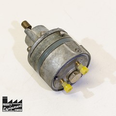 New – Moore Pneumatic 14685-10 Biasing Relay – Free Shipping