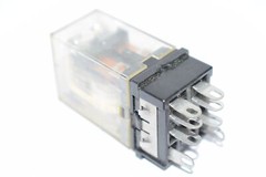 Omron LY2N-DC24 Power Relay, Ice Cube, DPDT, 24 VDC Coil Voltage, 10 A Contact R