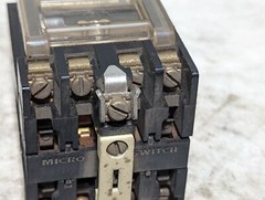 Micro Switch RYUA31, 250VAC max, 125VDC max, 10A cont