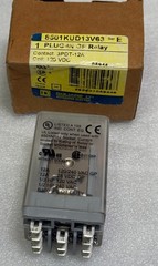 Square D Plug-In Relay 3PDT 125 VDC 12A Industrial Control 8501KUD13V63