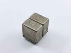 1X V23162-C0721-B104 Siemens Hermet Seal Cradle Relay 24VDC 4PDT 2A 16-Pin
