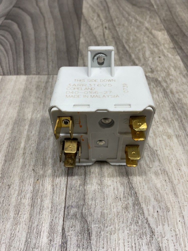 General Electric Relay Socket 3ARR3T5N3 #4010PT2015SI