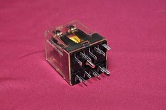 FUJITSU FRL230 233N-4T Relay 100-110V 50/60HZ