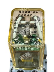 IDEC DC24V 10A 300V SH2B-05C Base W/ Relay RH2B-UL