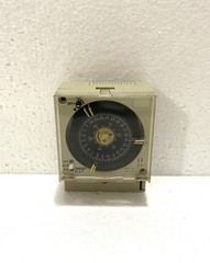 Omron H2F-DFC Time Relay 250VAC – 15A