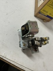 Square D 9050HO10EV66 DC Pneumatic Timing Relay 230-250VDC Ser A. Z-907