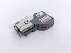 ABB 1SDA100320R1 Ekip Touch Solid-State Release 4-Pole Relay
