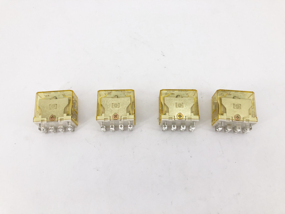 Lot of 4 Idec RH4B-UL Relays 120VAC 27X10A