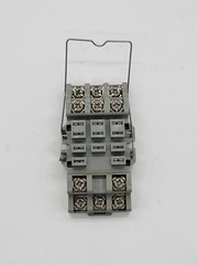Square D 8501KUD12 Relay w Socket 10A 240V 8Pin 24V Coil Series C Form M1P14