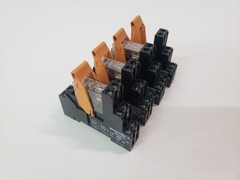 LOT of 3 -Weidmuller RCI424AC4 Relay w/ Base Socket SRC-I 2CO
