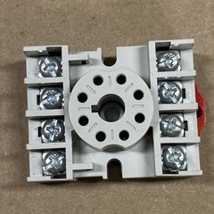 DAYTON 5X852N 1448X 15A 300V 10A 600V 8 Pins