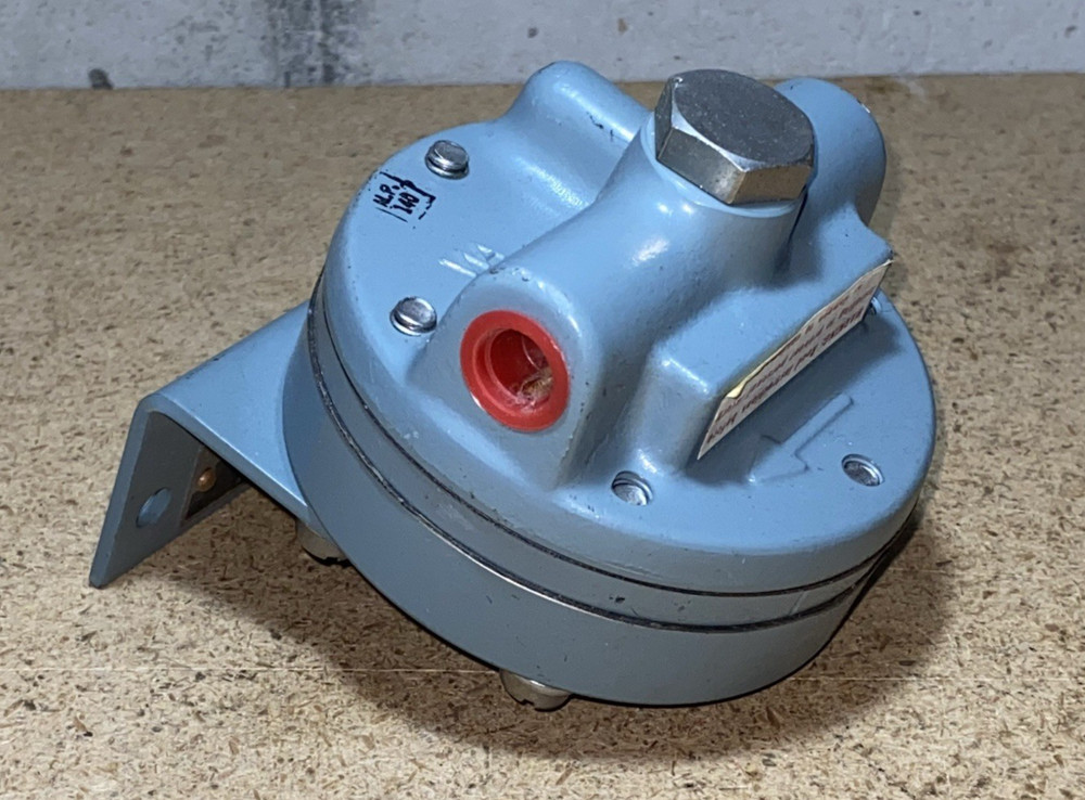 Moore Products Booster Relay Model 61F (unused ?)