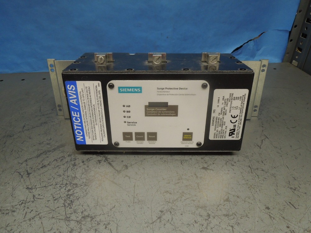 Siemens Surge Protective Device Sentron TPS-C/240/X 208Y/120V Bottom Mount Used