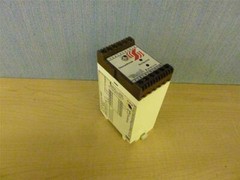 Schuhmann Messtechnik Trennumformer TU 2.30G Relay 230VAC 24VDC (12286)