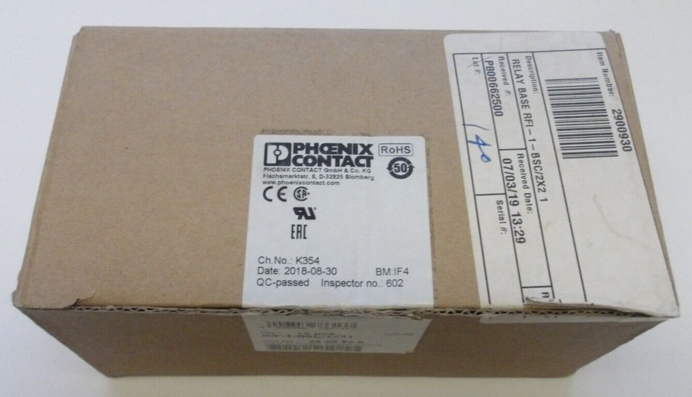 PHOENIX CONTACT CAT NO: RIF-1-BSC/2X21 RELAY BASE 8 PER BOX