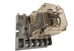 120V 10 A KRPA14AG relay and 27E122 Base