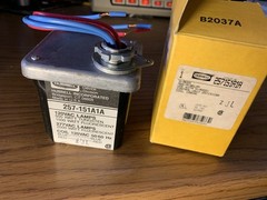 NOS Hubbell 257-151-A1A Lighting Relay 120VAC 277VAC Coil 50/60Hz