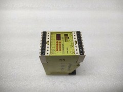 MULTICOMAT CNP-300 PROGRAMMABLE RELAY 24VDC