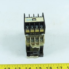 Mitsubishi SR-N4 Power Contactor Relay 120V Coil W/ UN-AX4 Aux Block