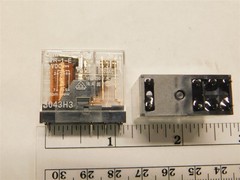 2 Omron G2R-1-E-DC12 DPDT High Capacity 12V Power Relays, 16A@250VDC, 16A@30VDC