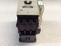 Allen Bradley 100-A38NZ*3 Starter 100-A38 100A38NZ 100A 38 Amp 24 VDC Coil (TB)